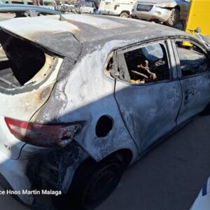RENAULT CLIO IV 1.5 dCi 90cv AÑO 2015 - Imagen 4
