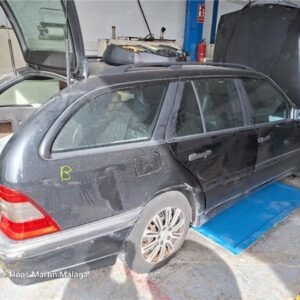 MERCEDES-BENZ CLASE C W202 FAMILIAR 2.4 V6 170cv AÑO 1999 - Imagen 3