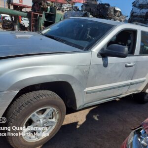 JEEP GRAND CHEROKEE 3.0 CRD LAREDO 218cv AÑO 2008 - Imagen 2