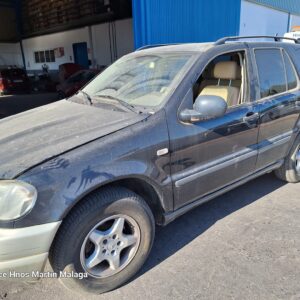 MERCEDES BENZ CLASE M W163 320i V6 218cv AÑO 2001 - Imagen 1