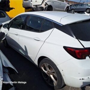 OPEL ASTRA K 1.6 CDTI 110cv AÑO 2016 - Imagen 3